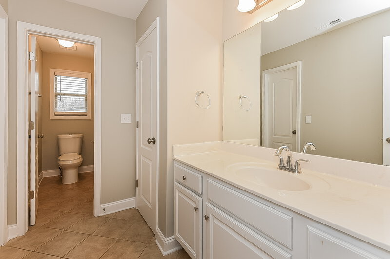 3,630/Mo, 2101 Hamby Cove Dr NW Acworth, GA 30102 Bathroom View