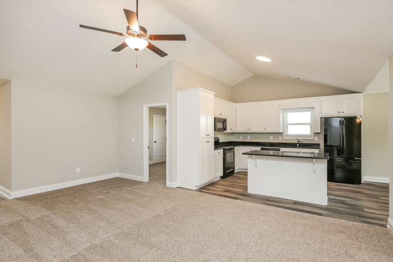 2,180/Mo, 164 Heartland Cir Unit 77 Winder, GA 30680 Living Room View 3