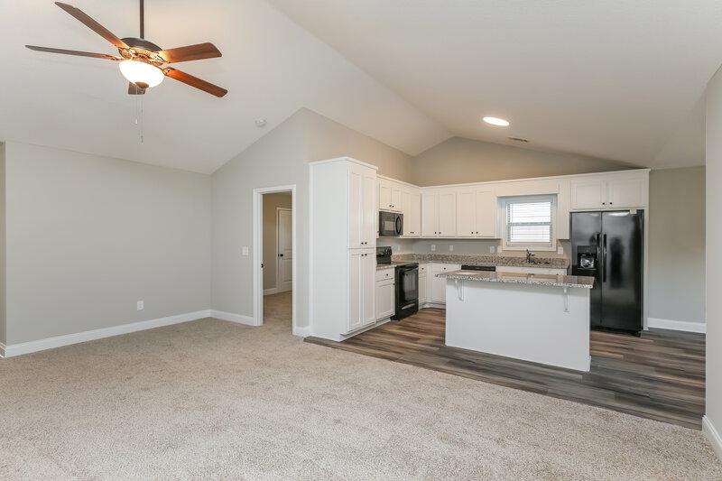 2,210/Mo, 210 Heartland Cir Winder, GA 30680 Living Room View 2