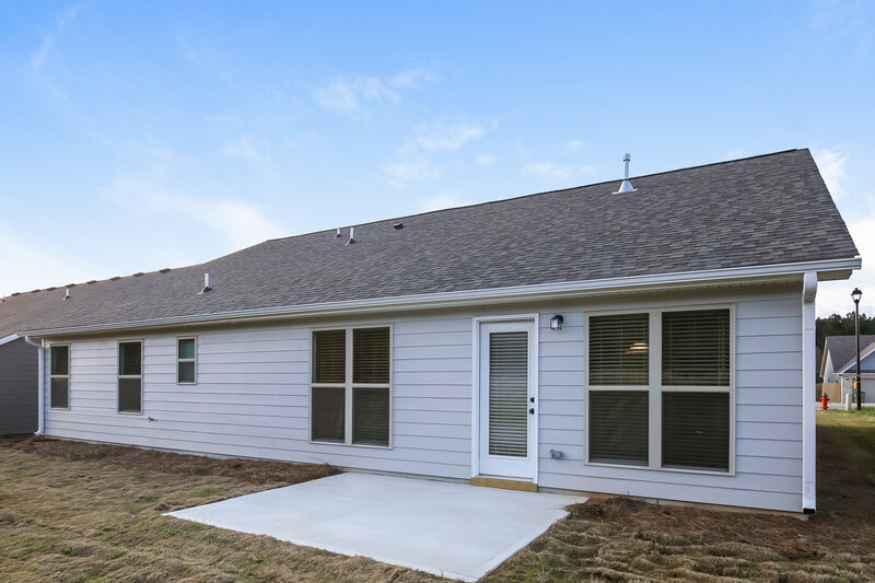 2,210/Mo, 210 Heartland Cir Winder, GA 30680 Rear View