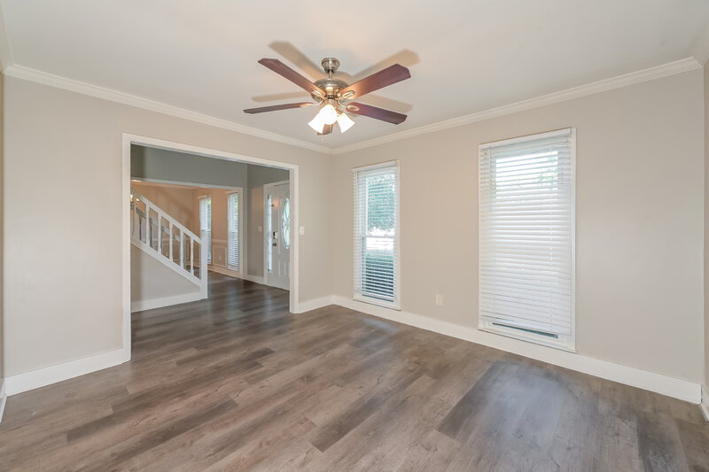 2,360/Mo, 2570 Broadmoor Ct Snellville, GA 30039 Living Room View