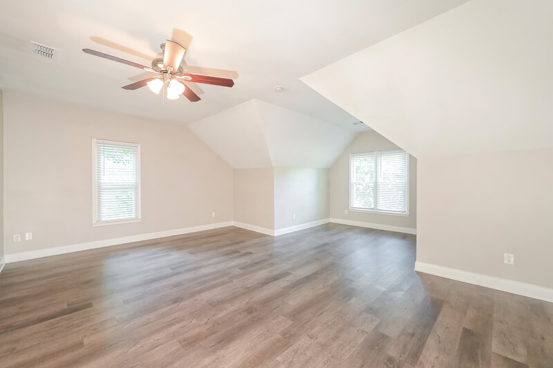 2,360/Mo, 2570 Broadmoor Ct Snellville, GA 30039 Main Bedroom View