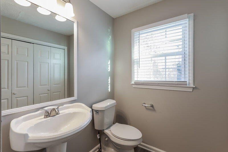 2,255/Mo, 700 Allens Landing Dr Lawrenceville, GA 30045 Bathroom View 2