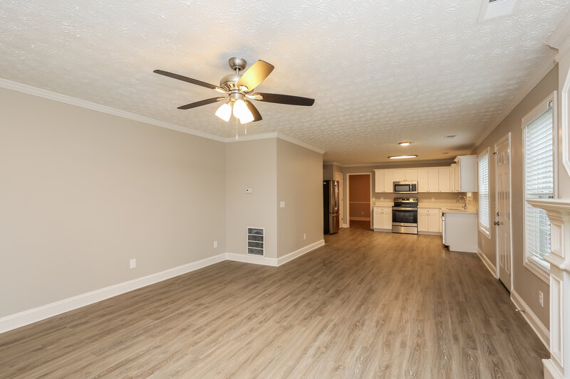 2,370/Mo, 710 Dellrose Trce McDonough, GA 30253 Living Room View 2