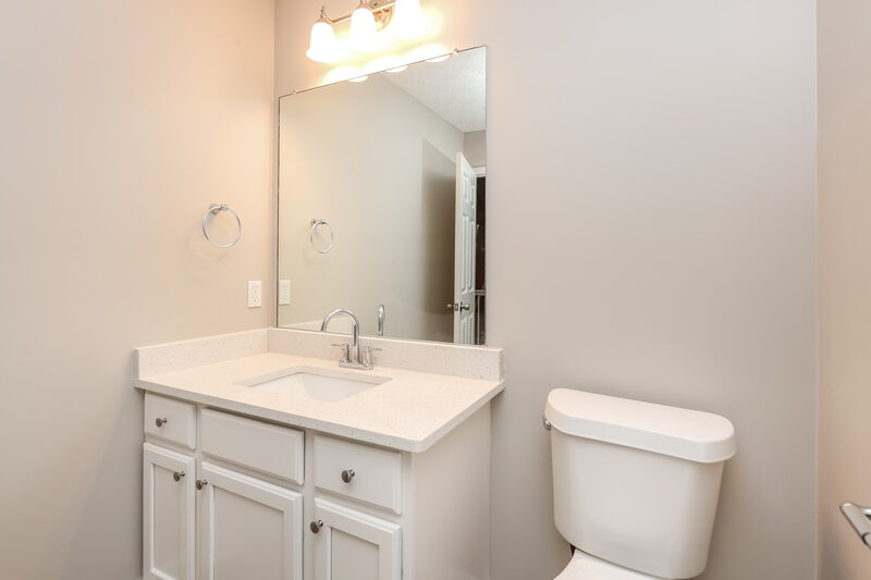 2,370/Mo, 710 Dellrose Trce McDonough, GA 30253 Bathroom View