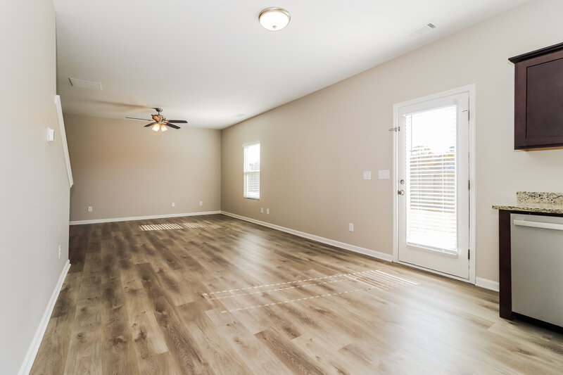 2,170/Mo, 129 Aberdeen Way Dallas, GA 30132 Dining Room View