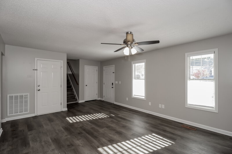 1,805/Mo, 434 Ivy Crest Dr Dallas, GA 30157 Living Room View 3