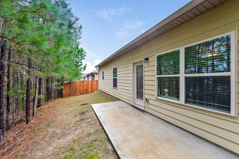 2,070/Mo, 5084 Summerview Ln Morrow, GA 30260 Rear View