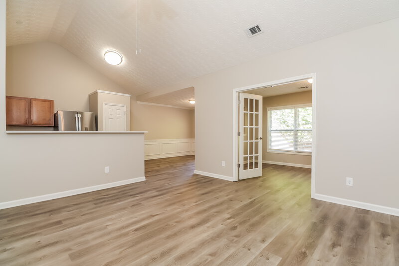 2,970/Mo, 3116 Baywood Ct Conyers, GA 30013 Living Room View 2