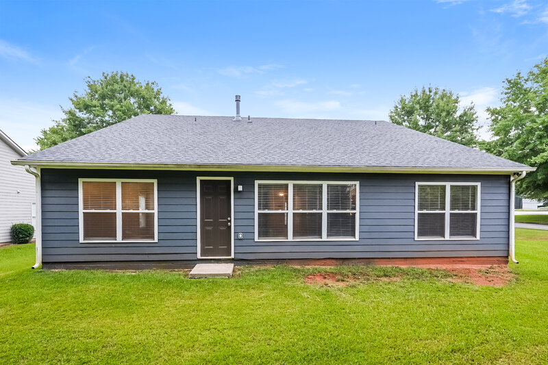 1,995/Mo, 3116 Baywood Ct Conyers, GA 30013 Rear View