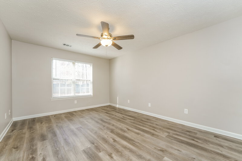 1,900/Mo, 731 Sugar Oak Ln Lawrenceville, GA 30043 Main Bedroom View