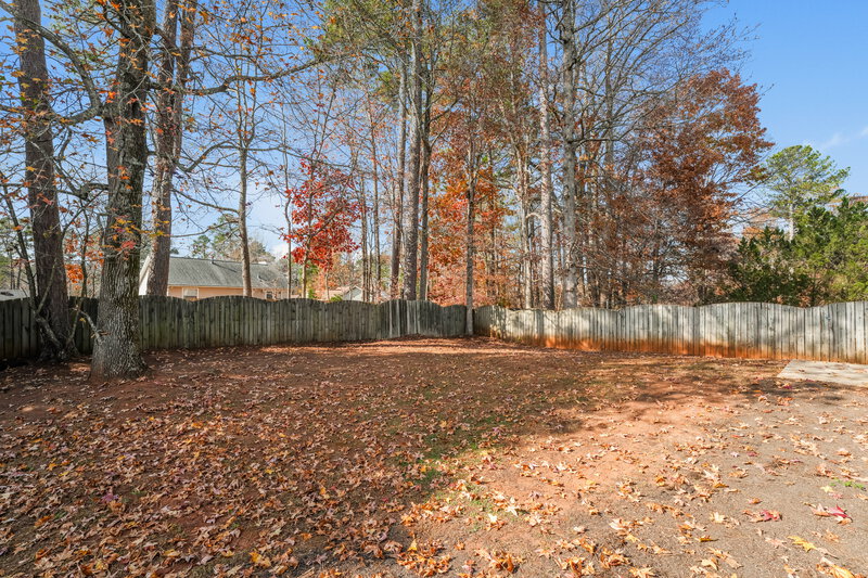 1,900/Mo, 731 Sugar Oak Ln Lawrenceville, GA 30043 Rear View