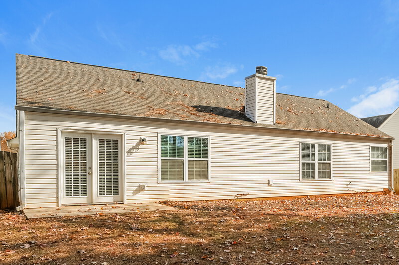 1,900/Mo, 731 Sugar Oak Ln Lawrenceville, GA 30043 Rear View 2