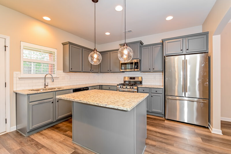 2,750/Mo, 272 Villa Grande Dr Locust Grove, GA 30248 Kitchen View