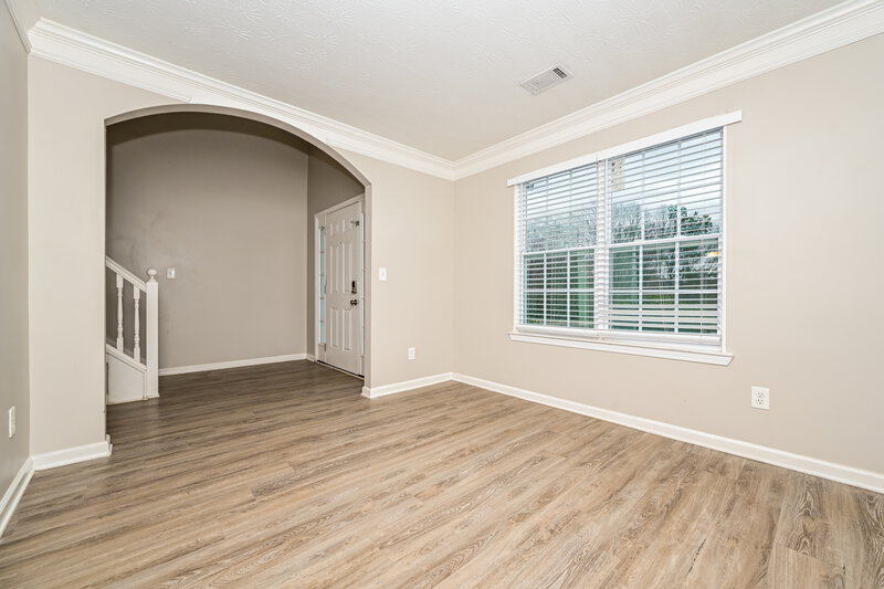 2,170/Mo, 290 Spring Lake Ter Covington, GA 30016 Living Room View