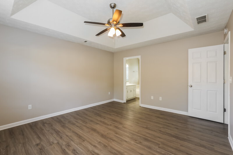 1,850/Mo, 7196 Williamsburg Dr Riverdale, GA 30274 Main Bedroom View 2