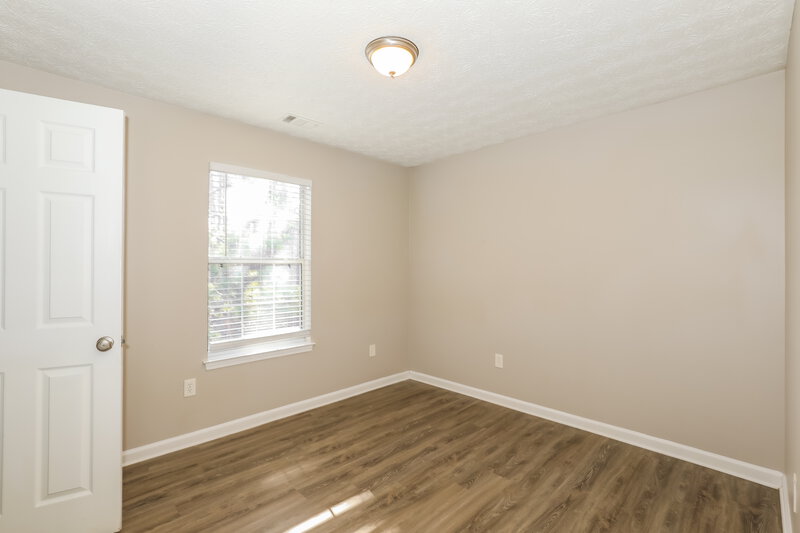 1,850/Mo, 7196 Williamsburg Dr Riverdale, GA 30274 Bedroom View 2