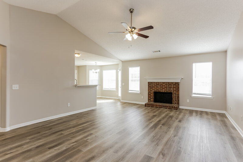 2,025/Mo, 259 Natchez Cir Winder, GA 30680 Living Room View 2