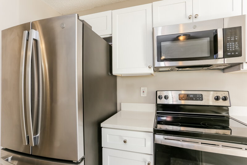 2,025/Mo, 259 Natchez Cir Winder, GA 30680 Kitchen View 3