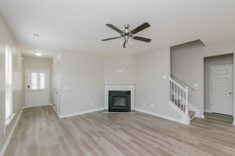 2,075/Mo, 2913 Warwick Ct McDonough, GA 30253 Living Room View 2