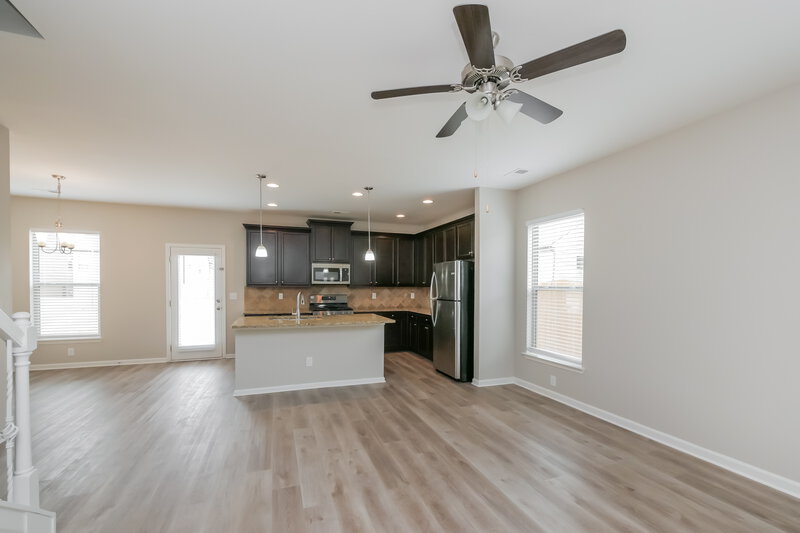 2,075/Mo, 2913 Warwick Ct McDonough, GA 30253 Kitchen View