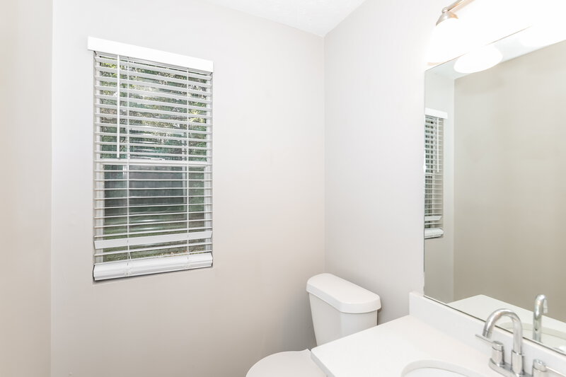 1,905/Mo, 555 Thomas Downs Way Jonesboro, GA 30238 Bathroom View 2