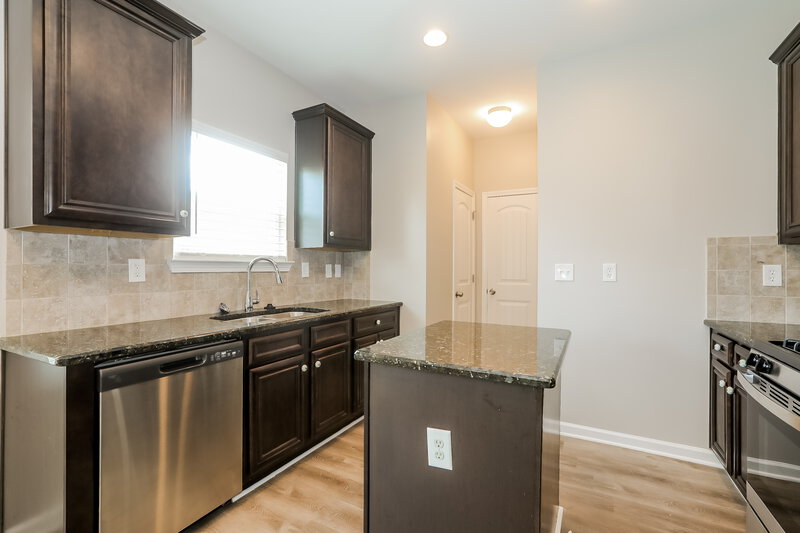 2,360/Mo, 2380 Braelin Loop McDonough, GA 30253 Kitchen View 2