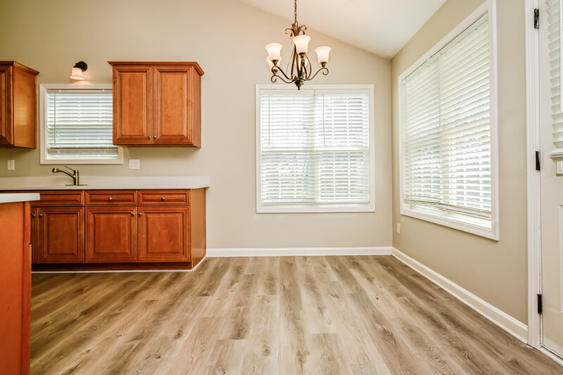 1,860/Mo, 6697 Biscayne Blvd Rex, GA 30273 Breakfast Nook View