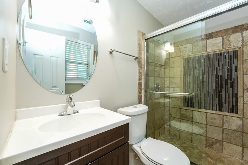 1,765/Mo, 2981 Landmark Dr SE Conyers, GA 30094 Main Bathroom View