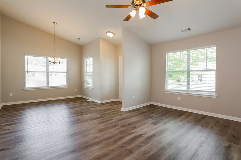 3,210/Mo, 51 Camden Way Fairburn, GA 30213 Family Room View