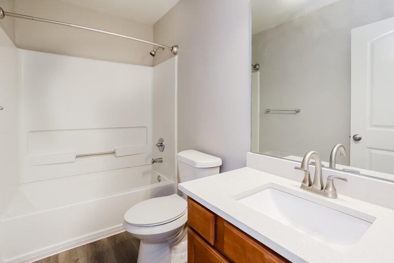 3,210/Mo, 51 Camden Way Fairburn, GA 30213 Main Bathroom View