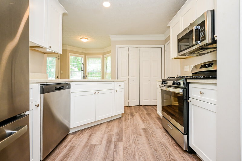 2,525/Mo, 436 Cannonball Court Stockbridge, GA 30281 Kitchen View