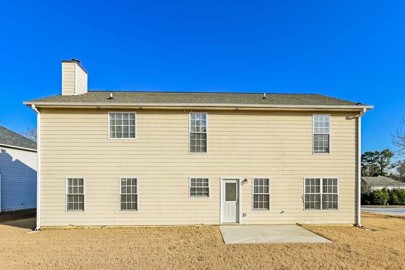 2,340/Mo, 3087 Red Oak Trl Decatur, GA 30034 Rear View
