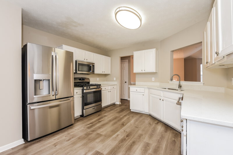 2,295/Mo, 235 Promenade Way SW Atlanta, GA 30331 Kitchen View 2