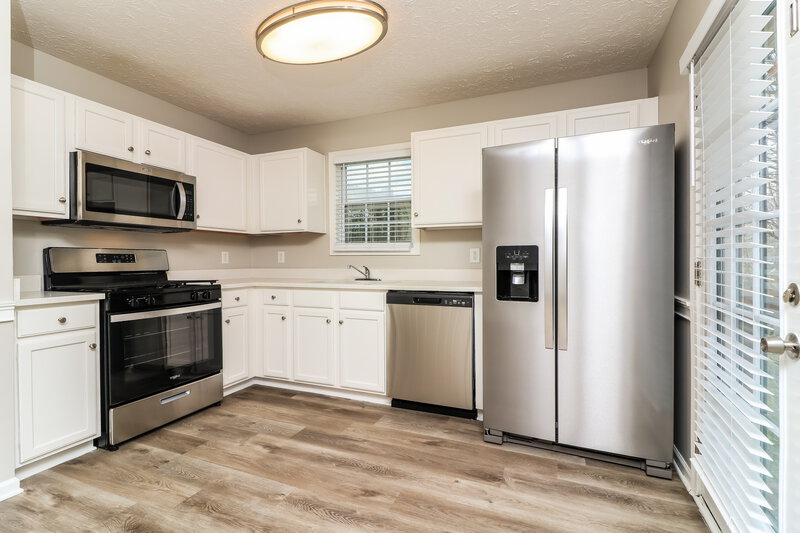 2,080/Mo, 204 Remington Place Dr Dallas, GA 30157 Kitchen View 3