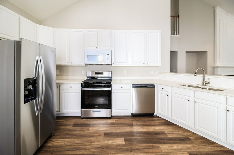 2,180/Mo, 210 Fitzgerald Pl Atlanta, GA 30349 Kitchen View