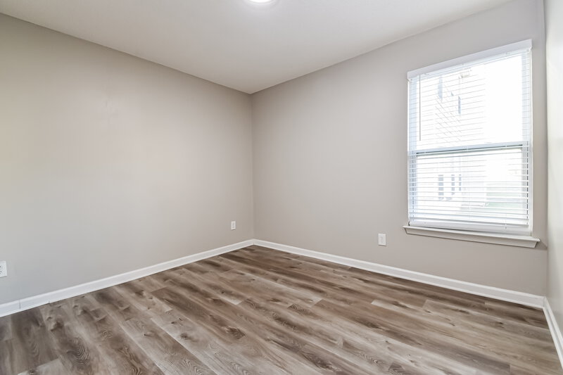 2,080/Mo, 816 Oakview Trce Atlanta, GA 30349 Bedroom View 4