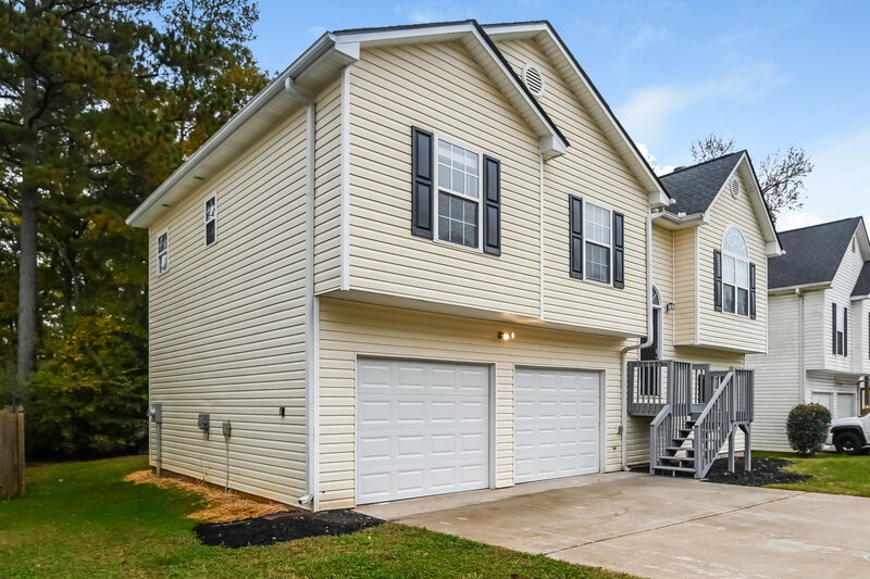 2,035/Mo, 180 S Barbara Ln Austell, GA 30168 Front View