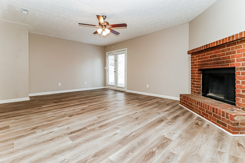 1,660/Mo, 1037 Greendale Ln Jonesboro, GA 30238 Living Room View 3