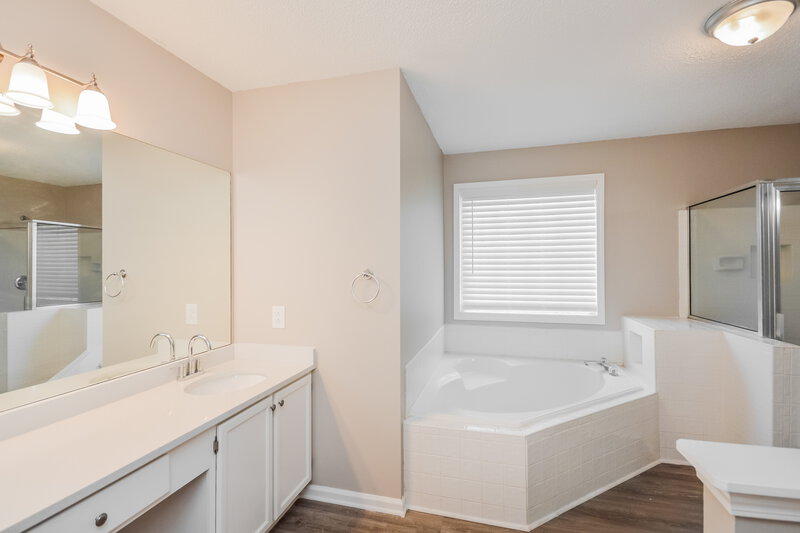 2,670/Mo, 189 Eagle Way Stockbridge, GA 30281 Main Bathroom View