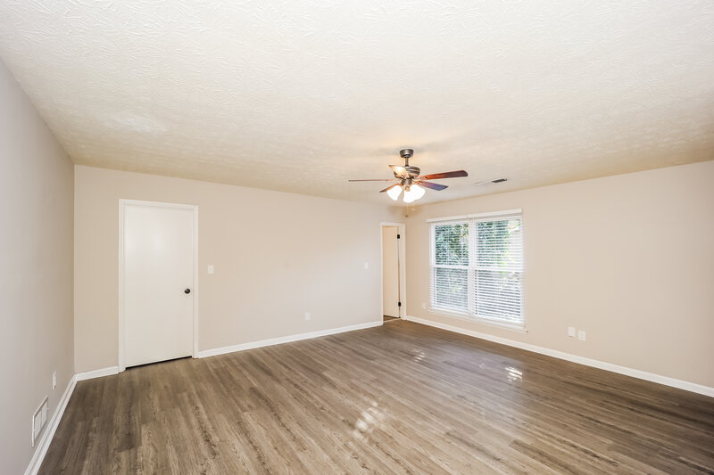 1,845/Mo, 8449 Willows Ter Riverdale, GA 30274 Main Bedroom View