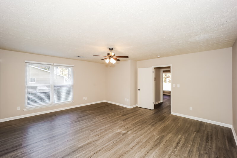 1,845/Mo, 8449 Willows Ter Riverdale, GA 30274 Main Bedroom View 2