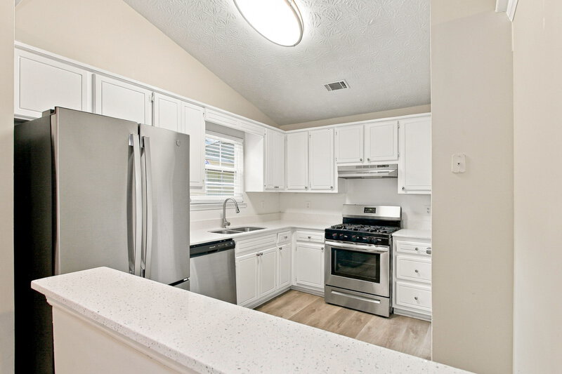 1,920/Mo, 3692 Fay Dr Rex, GA 30273 Kitchen View
