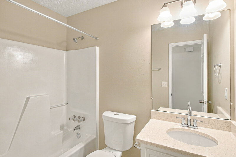 1,920/Mo, 3692 Fay Dr Rex, GA 30273 Bathroom View