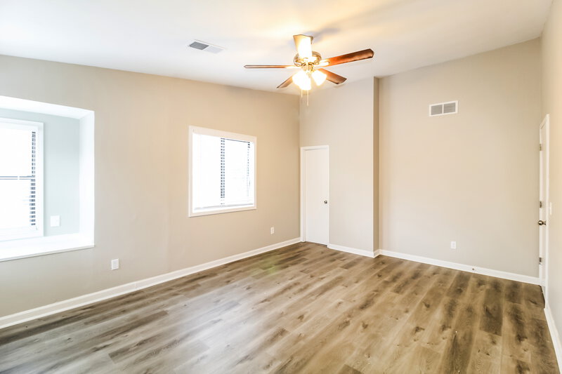 2,110/Mo, 3375 Revere Cir Snellville, GA 30039 Main Bedroom View