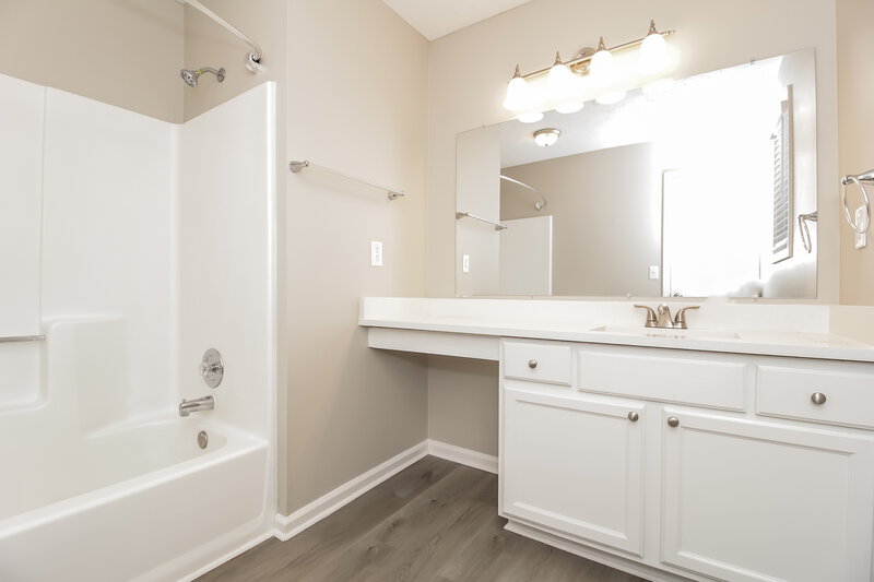 2,090/Mo, 3000 OWENS MEADOW Drive NW Kennesaw, GA 30152 Main Bedroom View