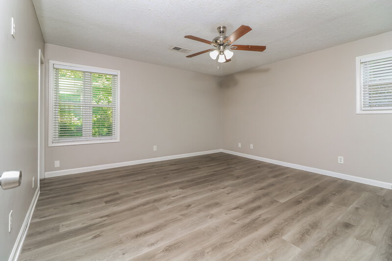 2,210/Mo, 3000 OWENS MEADOW Drive NW Kennesaw, GA 30152 Main Bedroom View