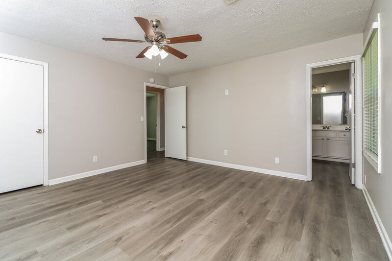 2,210/Mo, 3000 OWENS MEADOW Drive NW Kennesaw, GA 30152 Main Bedroom View 2