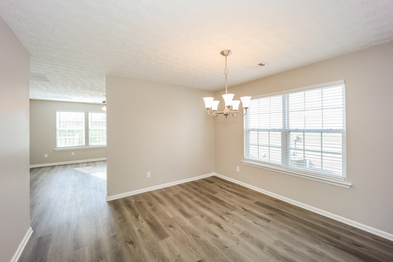 2,205/Mo, 5545 Sable Bay Pt Atlanta, GA 30349 Dining Room View