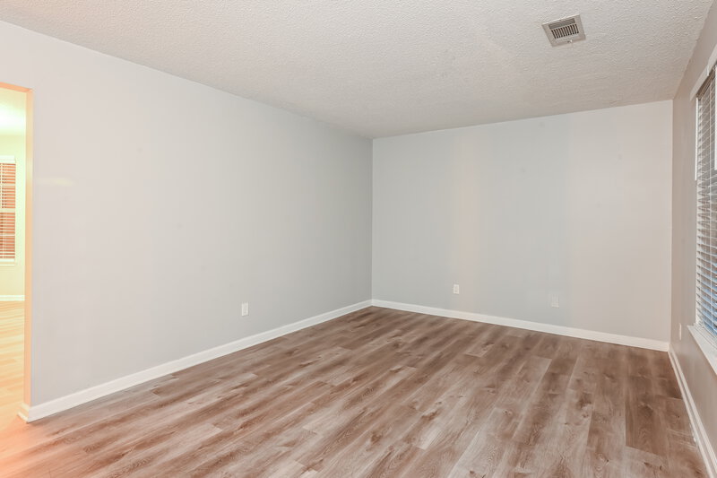 2,610/Mo, 1243 Shady Brook Ct Hampton, GA 30228 Living Room View